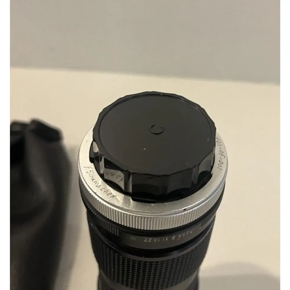 Vivitar 85-205mm 1:3.8 Close Focusing Auto Zoom Camera Lens no Cover With Bag